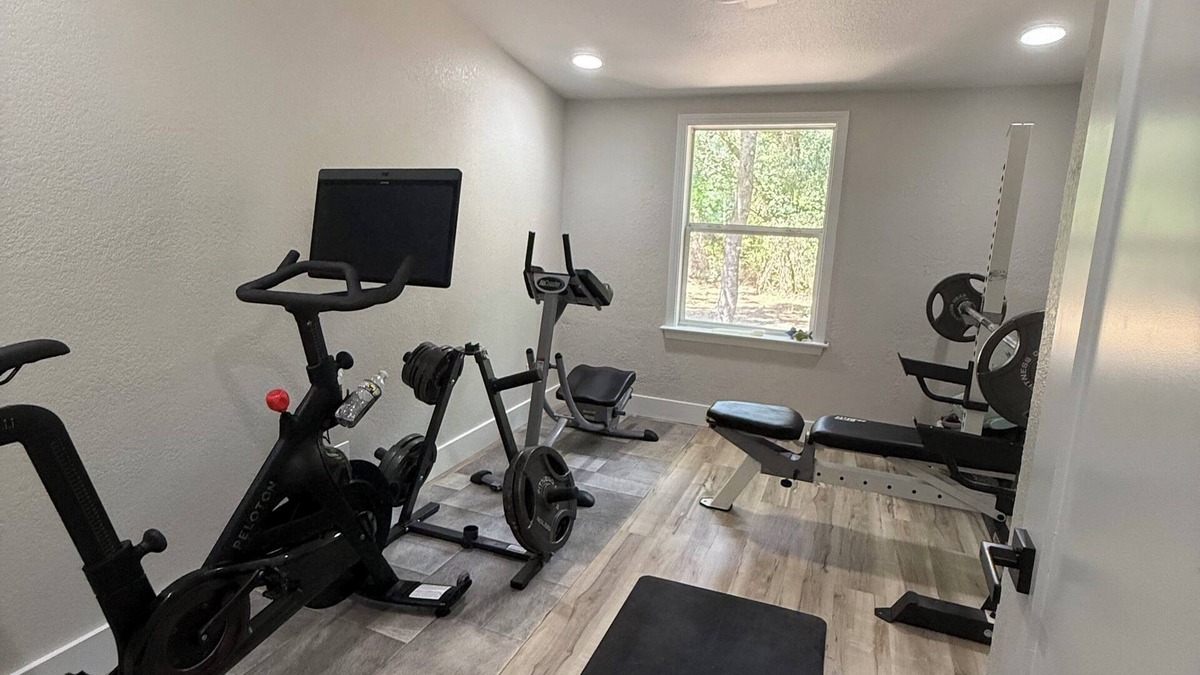 Foley House | Relaxing 3-Acre Retreat minutes to the Gulf Coast