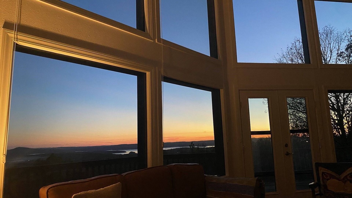 Roland House | Relaxing 3-bedroom house in Roland with panoramic views