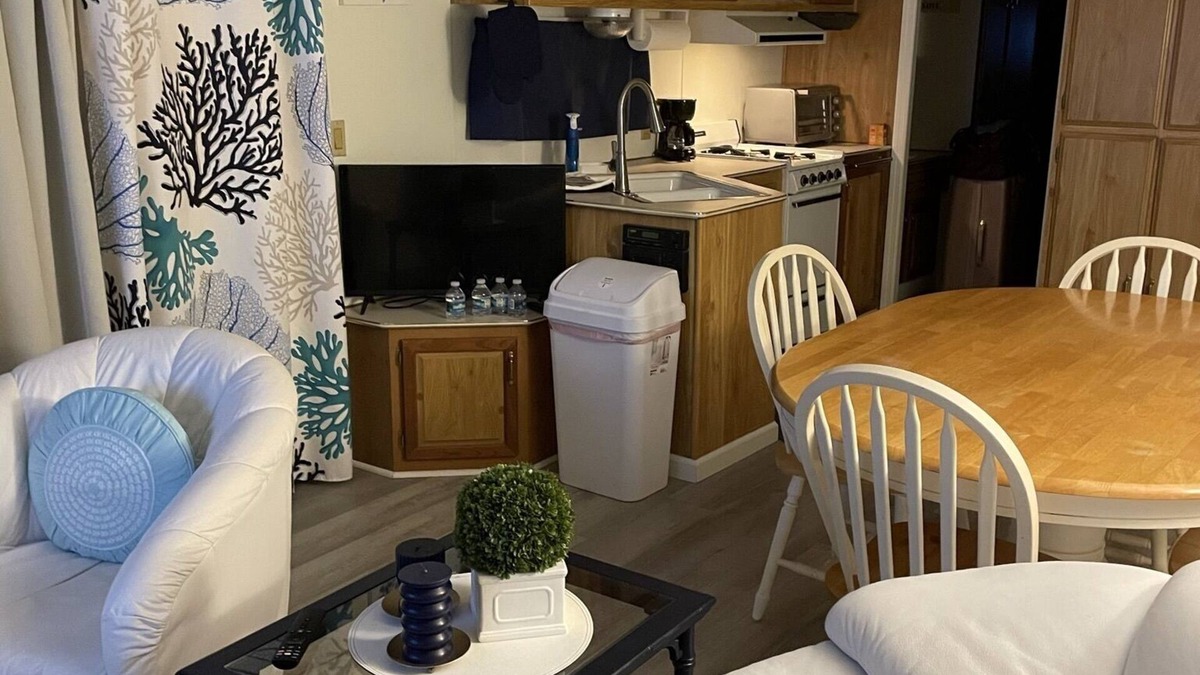 Punta Gorda House | Relaxing 55+ community with a heated pool, lake, and pet friendly!