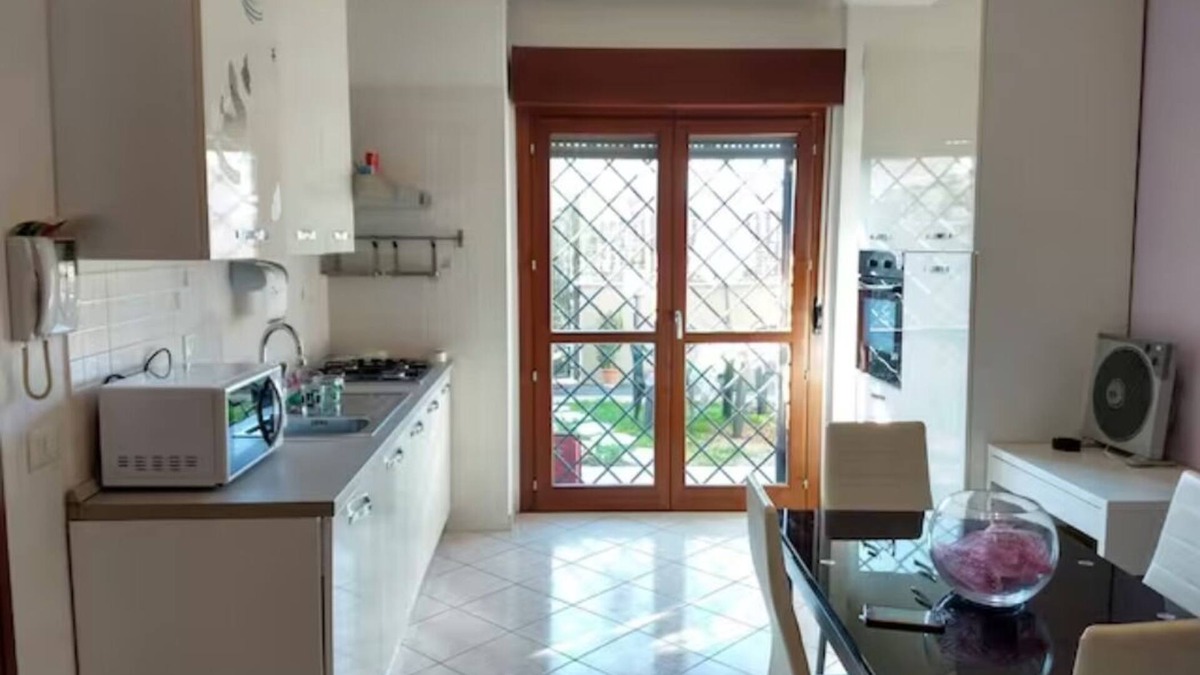 Settecamini Apartment | Relaxing and Romantic House with Garden in Rome in Case Rosse Area