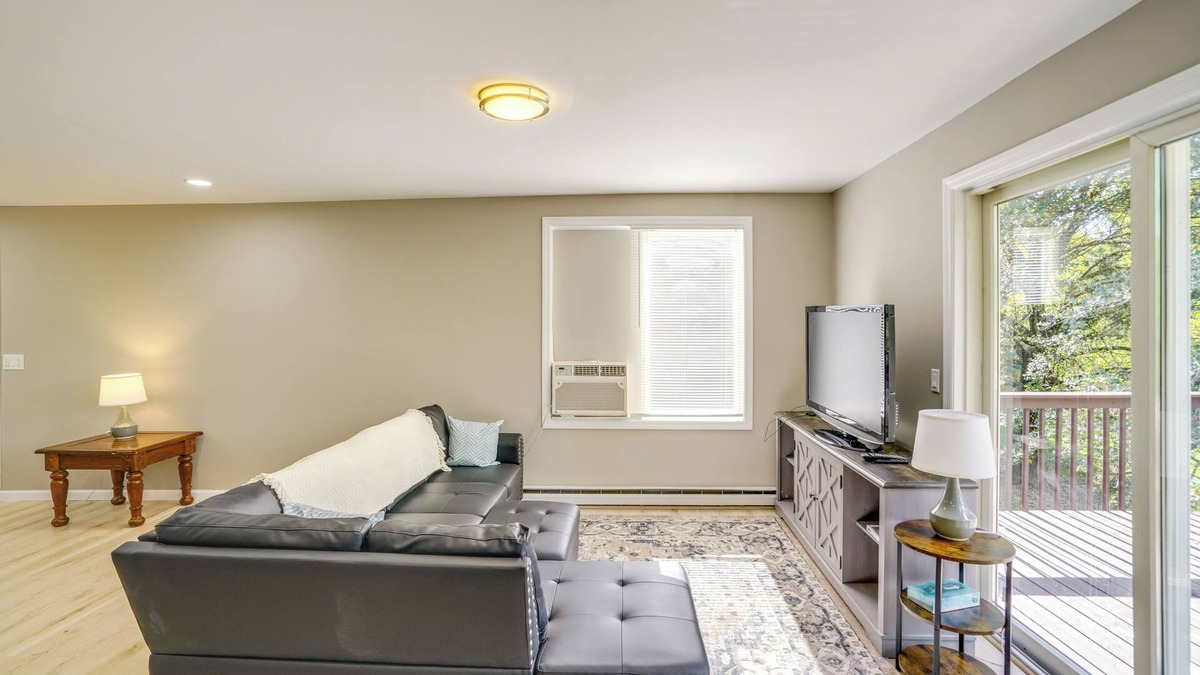 Windham Apartment | Relaxing Catskills Apt < 3 Mi to Windham Mountain!