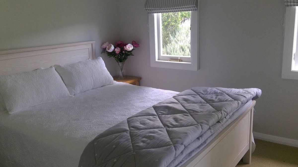 Kekerengu Cottage | Relaxing Cottage in Kekerengu with sea and mountain views
