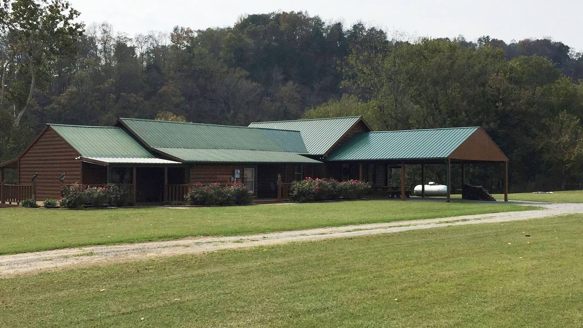 Hestand Cabin | Relaxing Cumberland River Retreat in Monroe County, Kentucky!