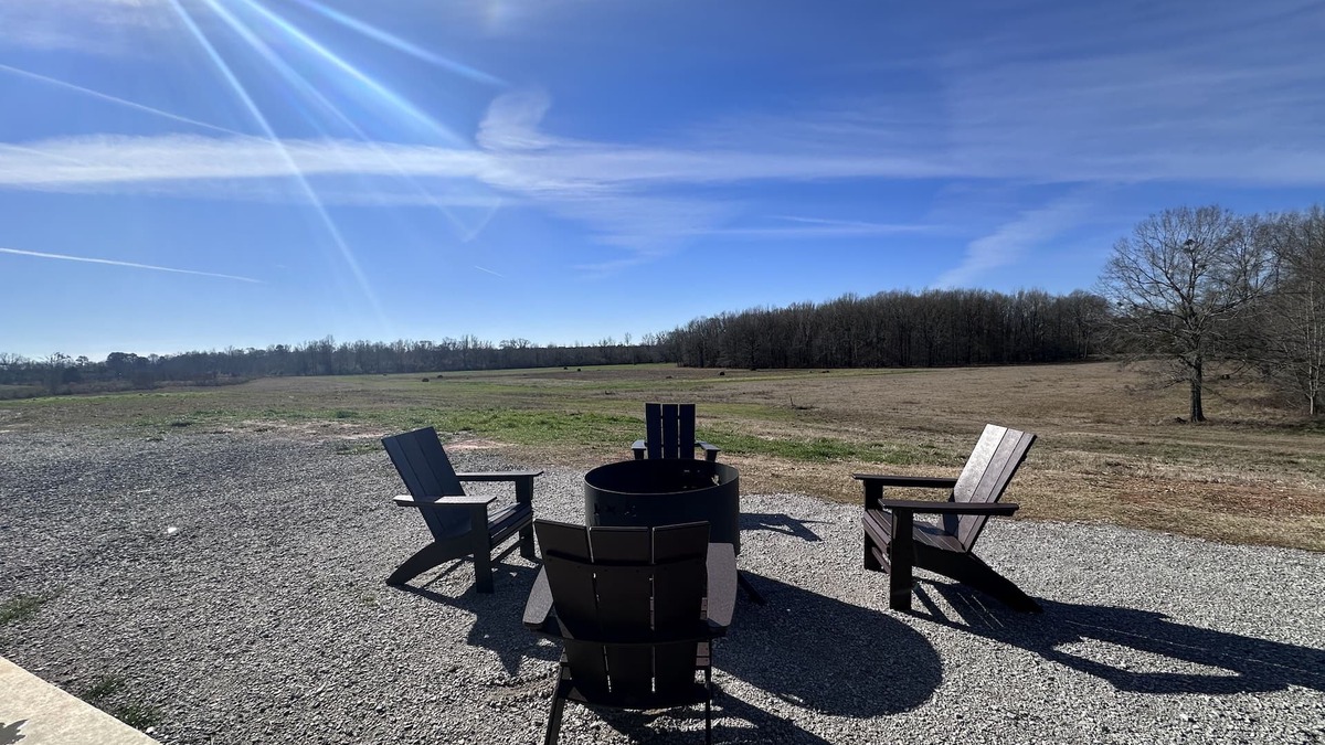 Panola House | Relaxing gameday or hunting retreat on 150 acres w/loft
