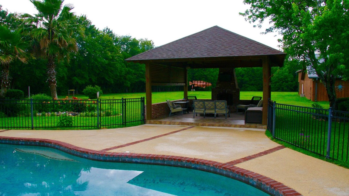 Long Beach Cottage | Relaxing getaway in a peaceful spacious setting
