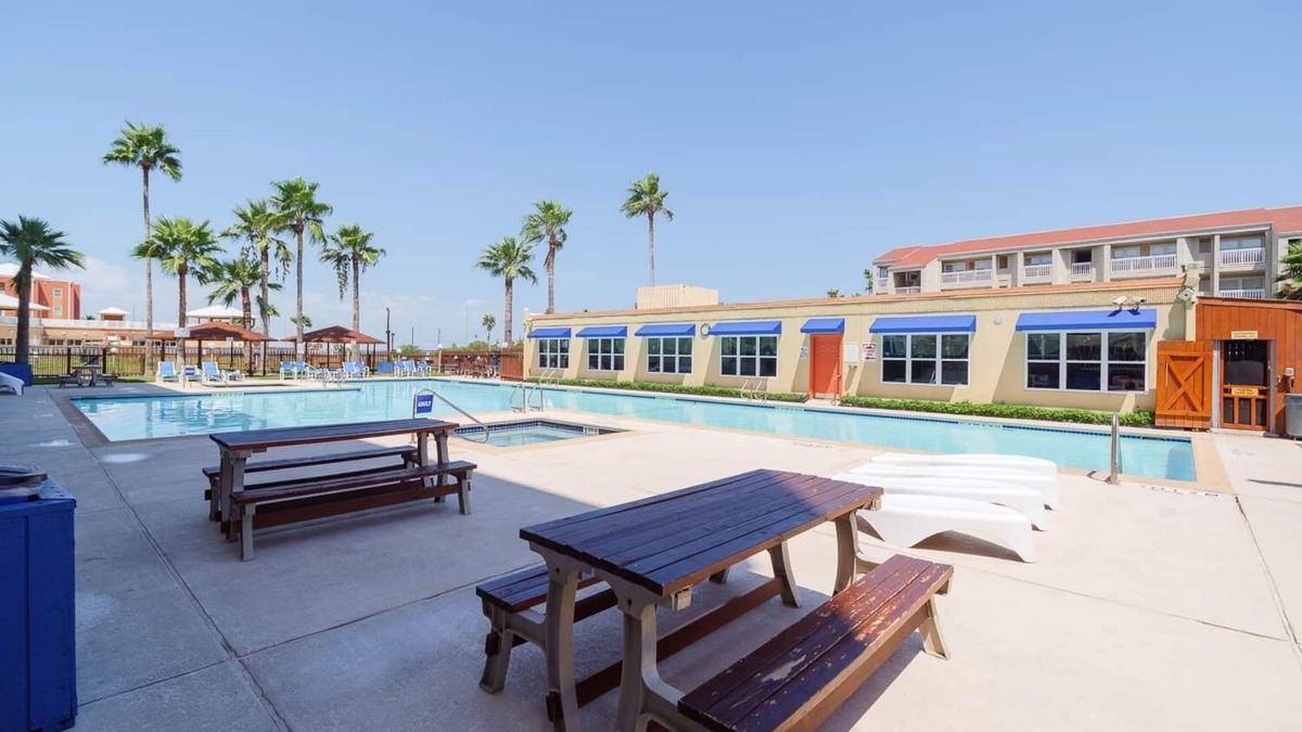 South Padre Island Condo | Relaxing , Great Location, 3 Minute Walk To The Beach 2 Bedroom Condo by RedAwning