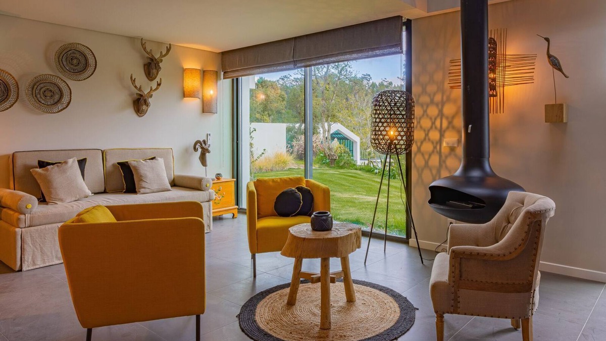 Carvoeira Resort | Relaxing holiday Villa with two bedroom, pool, spa & gym, Cerrado das Fontainhas