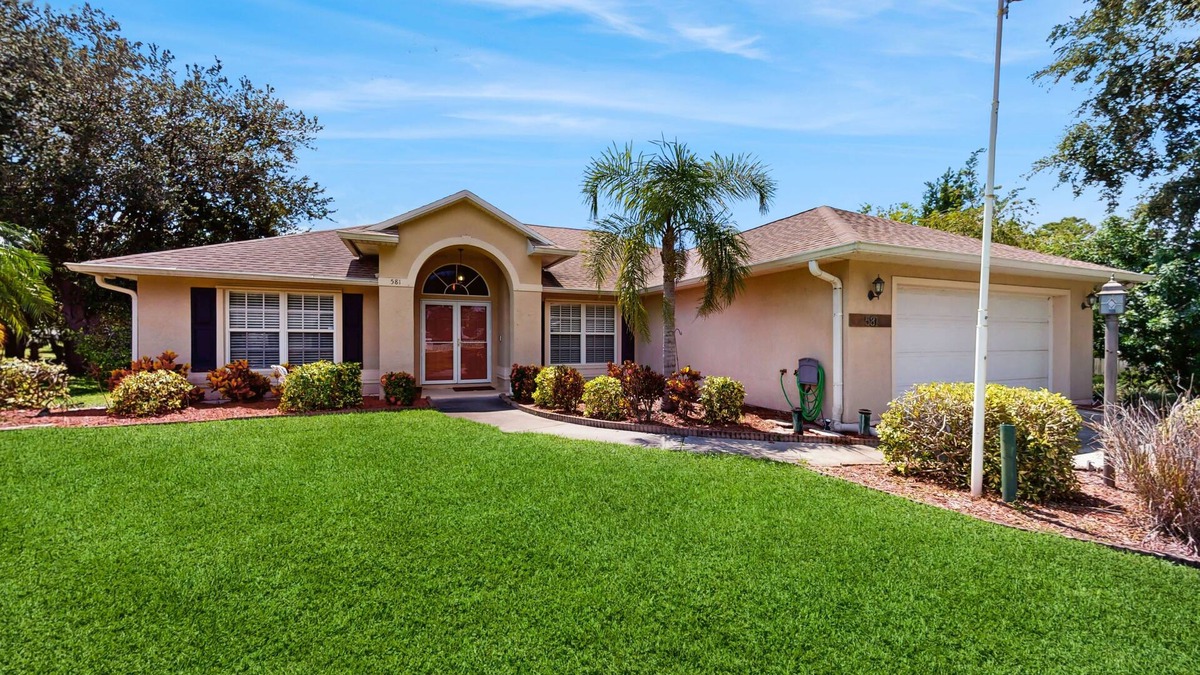 Sebastian Highlands House | Relaxing home with private pool, hot tub, gas grill and full kitchen