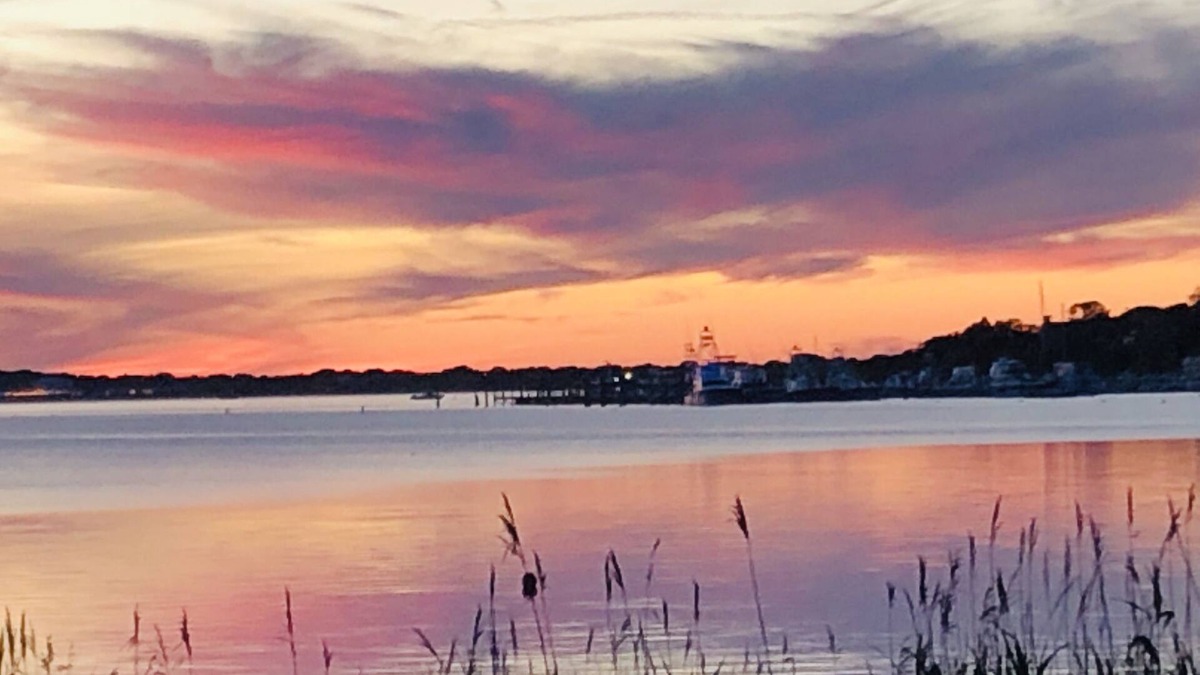 Montauk House | Relaxing Lake Montauk Retreat