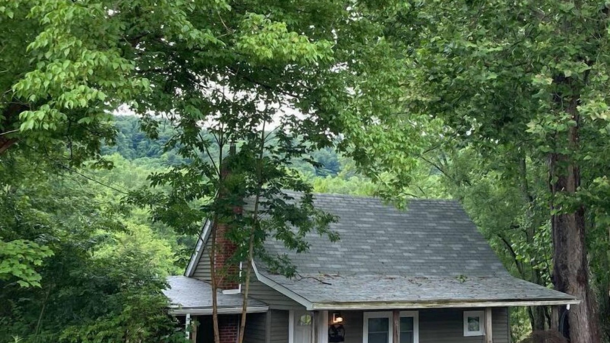 McConnelsville House | Relaxing Riverside Retreat - Eagle View Cabin