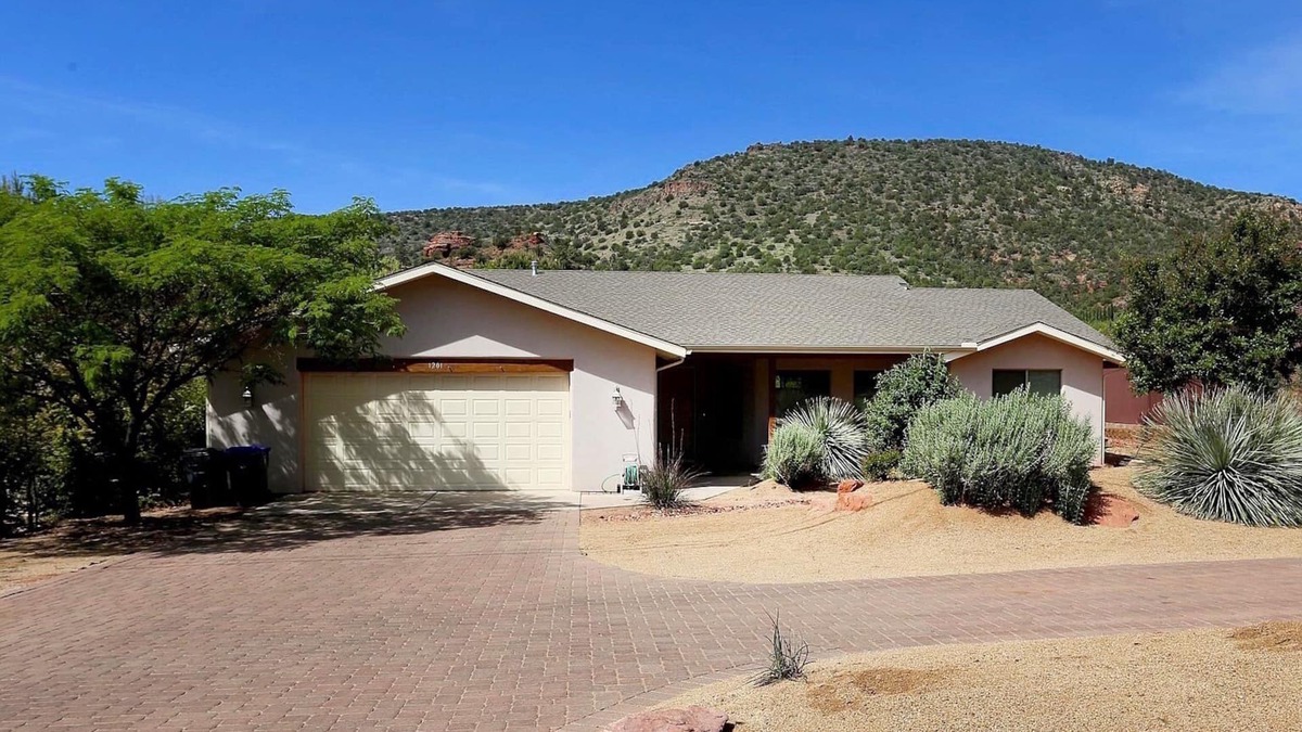 Oak Creek House | Relaxing Sedona Home Close to Buddha Beach/Red Rock Crossing