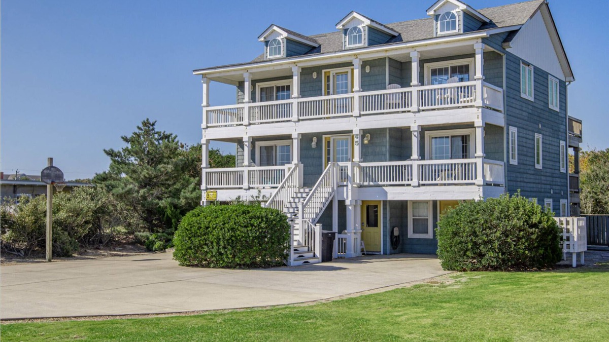 Kitty Hawk House | Relaxing Semi Ocean Front Retreat with Elevator, Private pool and Hot Tub