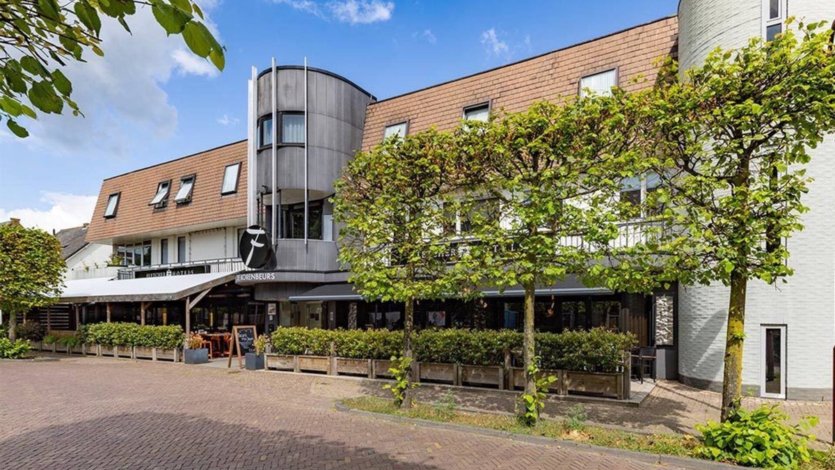 Made Hotel | Relaxing Stay, Close to Scenic Paths & National Parks in Made - 2 Units