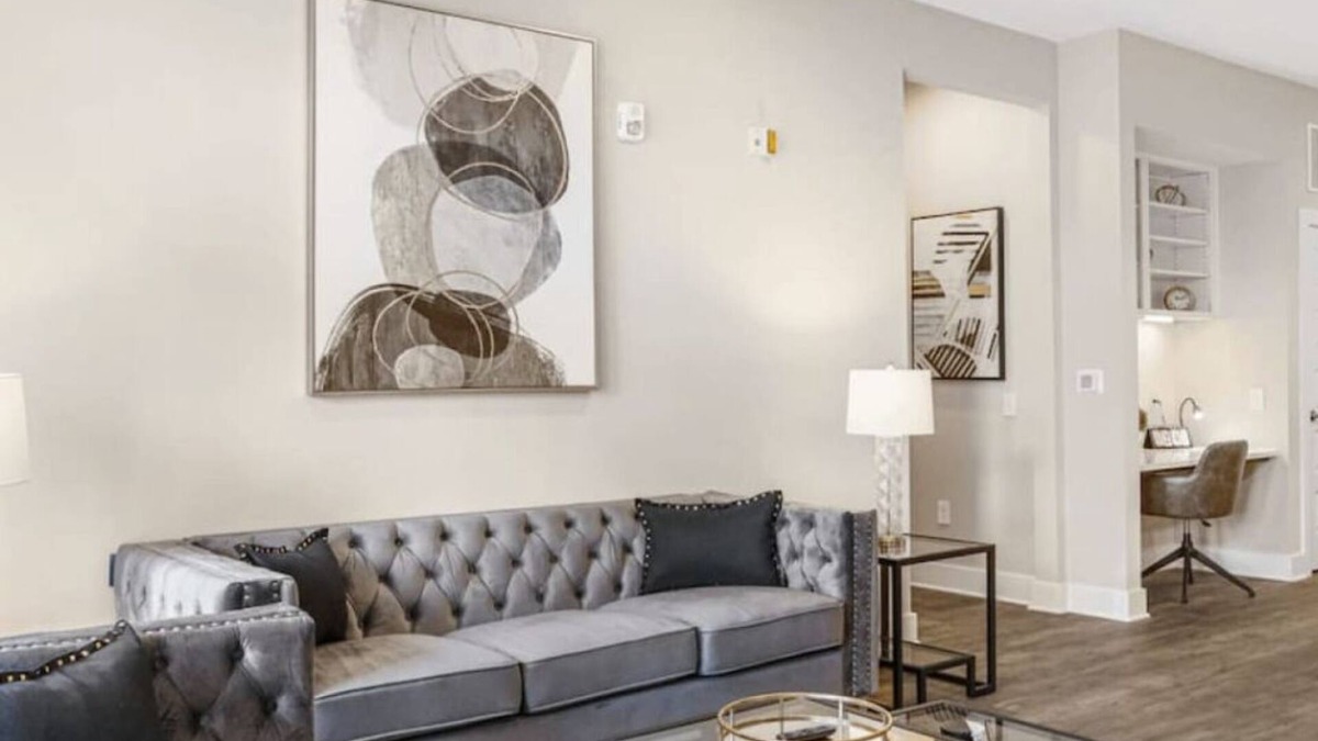 Charlotte Center City Condo | Reluxme | City Center 2BR Apt w/King Beds