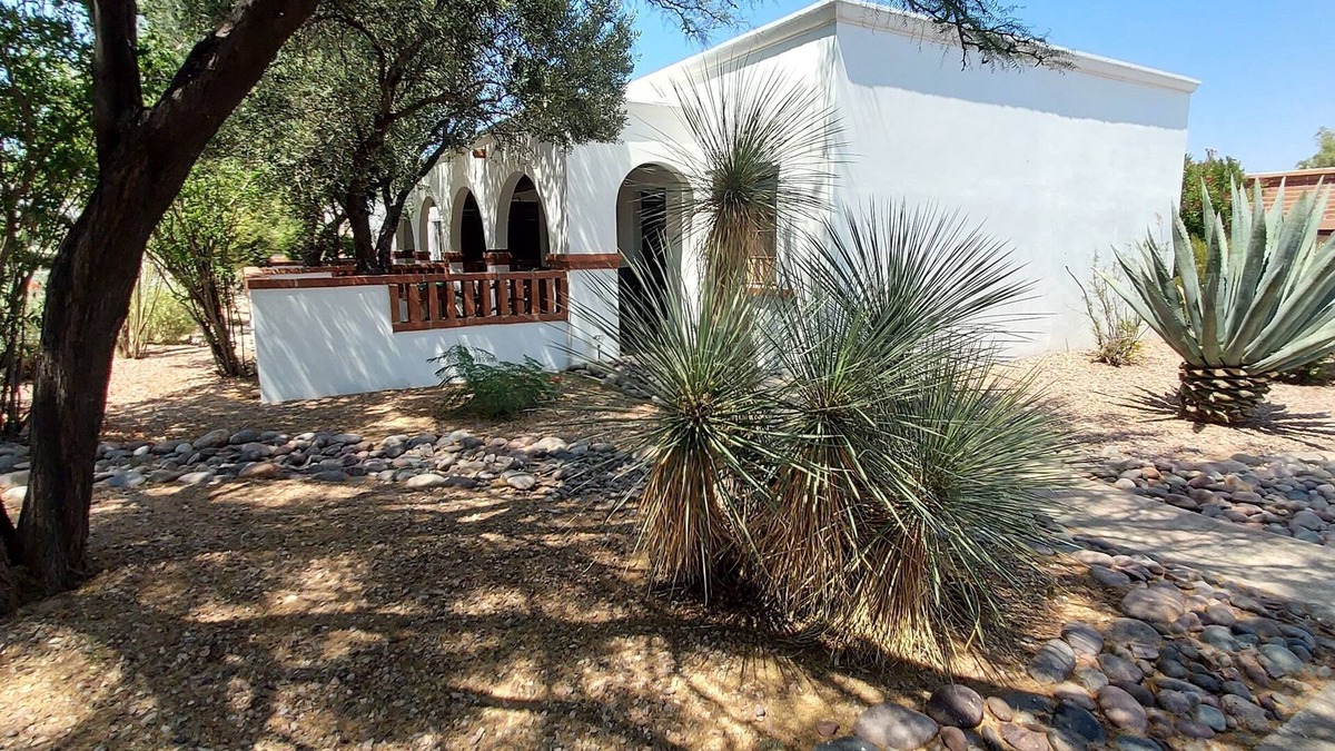 Green Valley Villa | Remodel-2 Bdrm Patio Villa near Pool