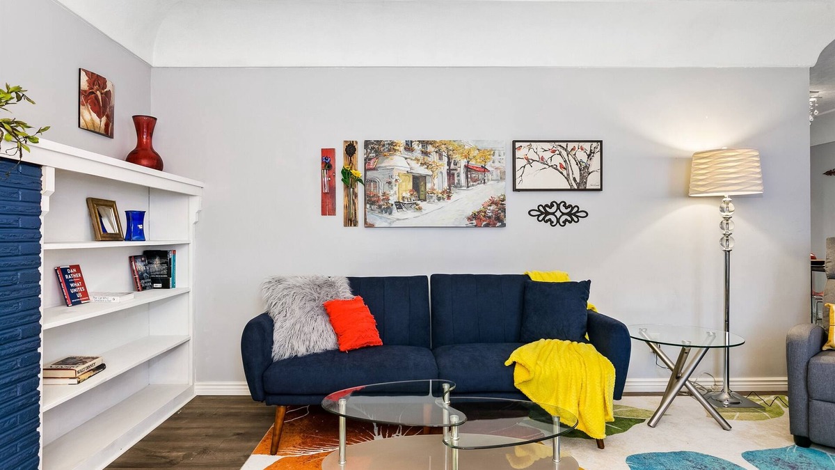 Morris Hill Apartment | Remodeled | CUTE Cottage | Focused on Comfort