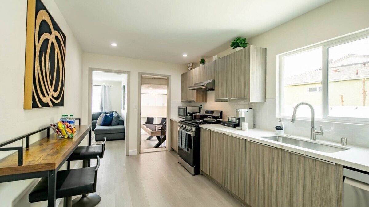 Rosemead House | Remodeled Home in Prime Location