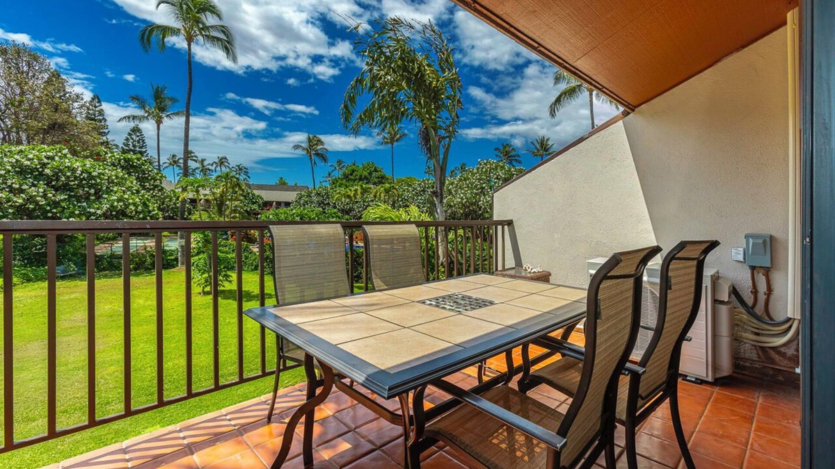 Kihei Condo | Remodeled! Koa Resort #5J 2-Bd 2-Ba, A/C, South Maui, Walk To 3 Beaches!