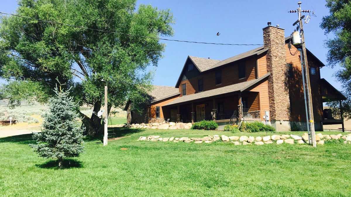 Fairview Other | Remote ranch house on 93 acres in the peaceful Indianola Valley! Sleeps 30