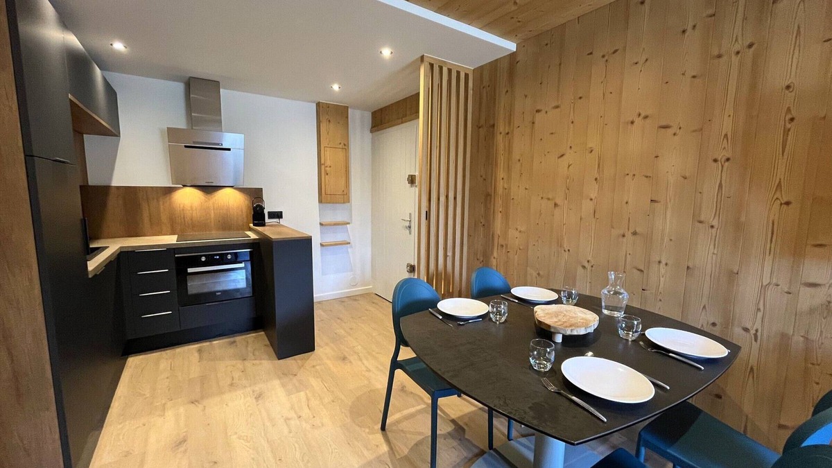 Les Gets Apartment | Renovated 3* apartment with balcony and Wifi, near slopes, ideal for families