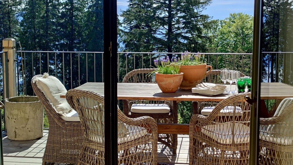 Carciano Villa | Renovated 4-Bedroom, 5-Bathroom Villa: Featured in Design Magazine