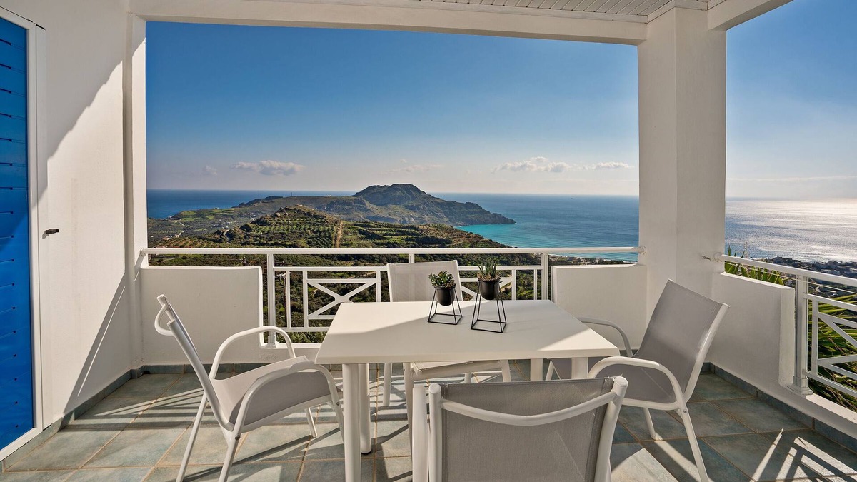 Mirthios Apartment | Renovated apartment just 15 min walk from beach private terrace direct seaview