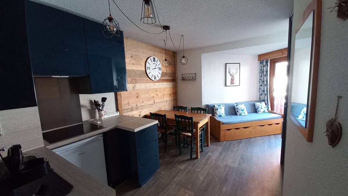 Valmeinier Apartment | Renovated Apartment for 5 People Near the Snow Front