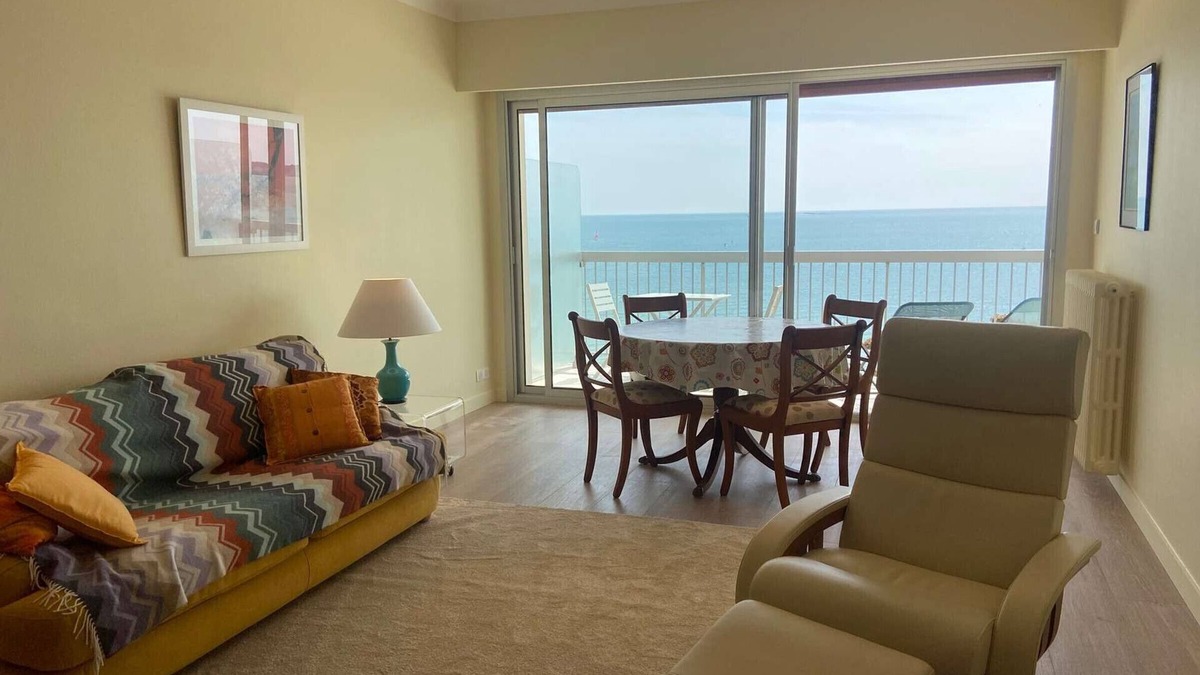 La Baule-Escoublac Apartment | Renovated apartment with terrace and parking, 1 bedroom, 2 sleeps, La Baule