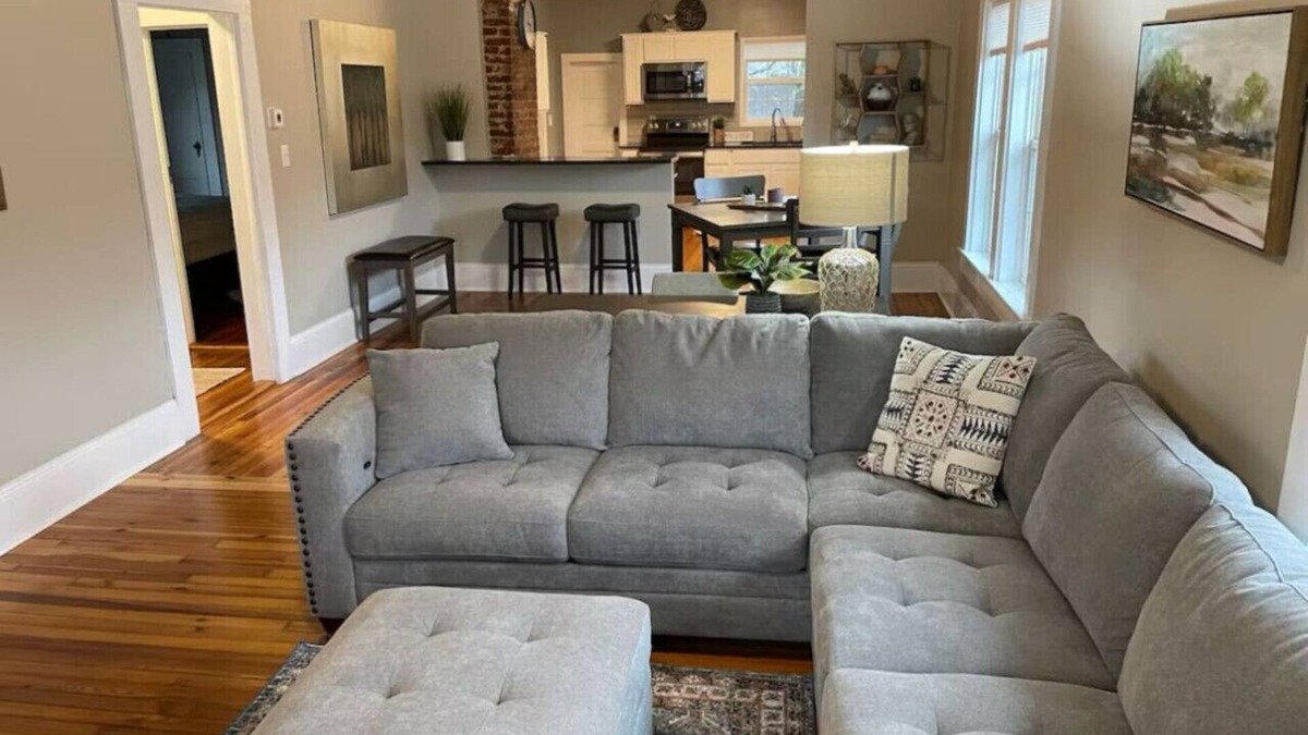 Mooresville House | Renovated Bungalow in Downtown Mooresville, NC