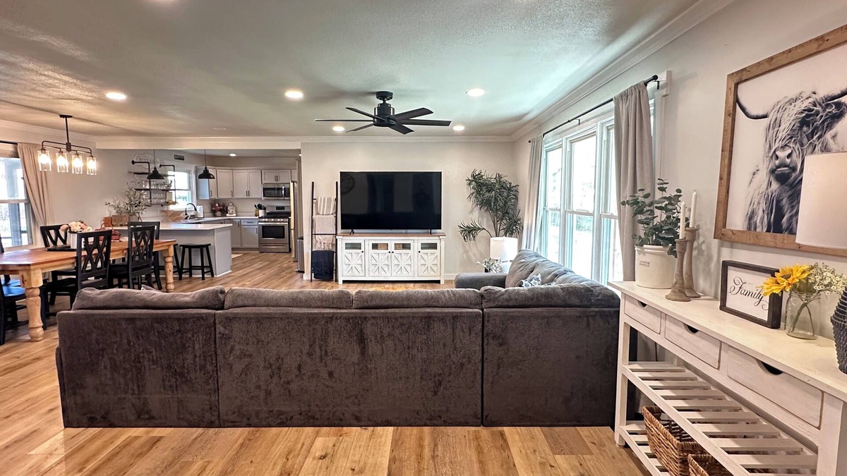 Cleveland House | Renovated charming home close to Lee University!