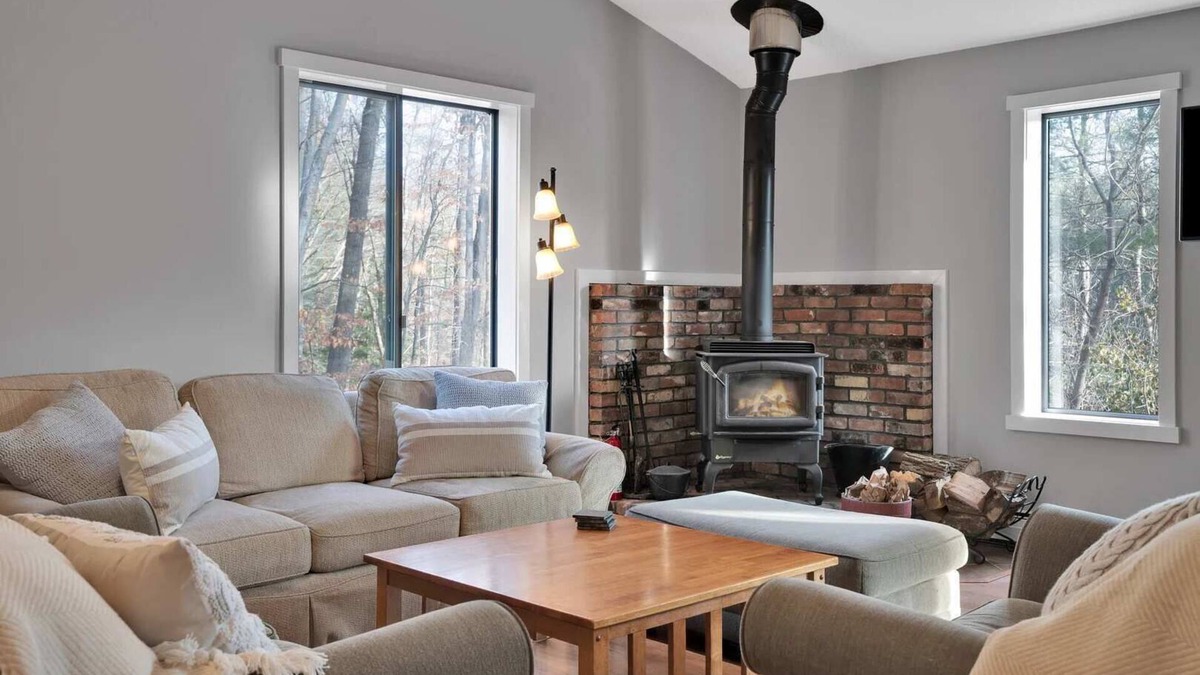 Quechee Condo | Renovated Condo, Heart of Quechee - Mill Run 3E