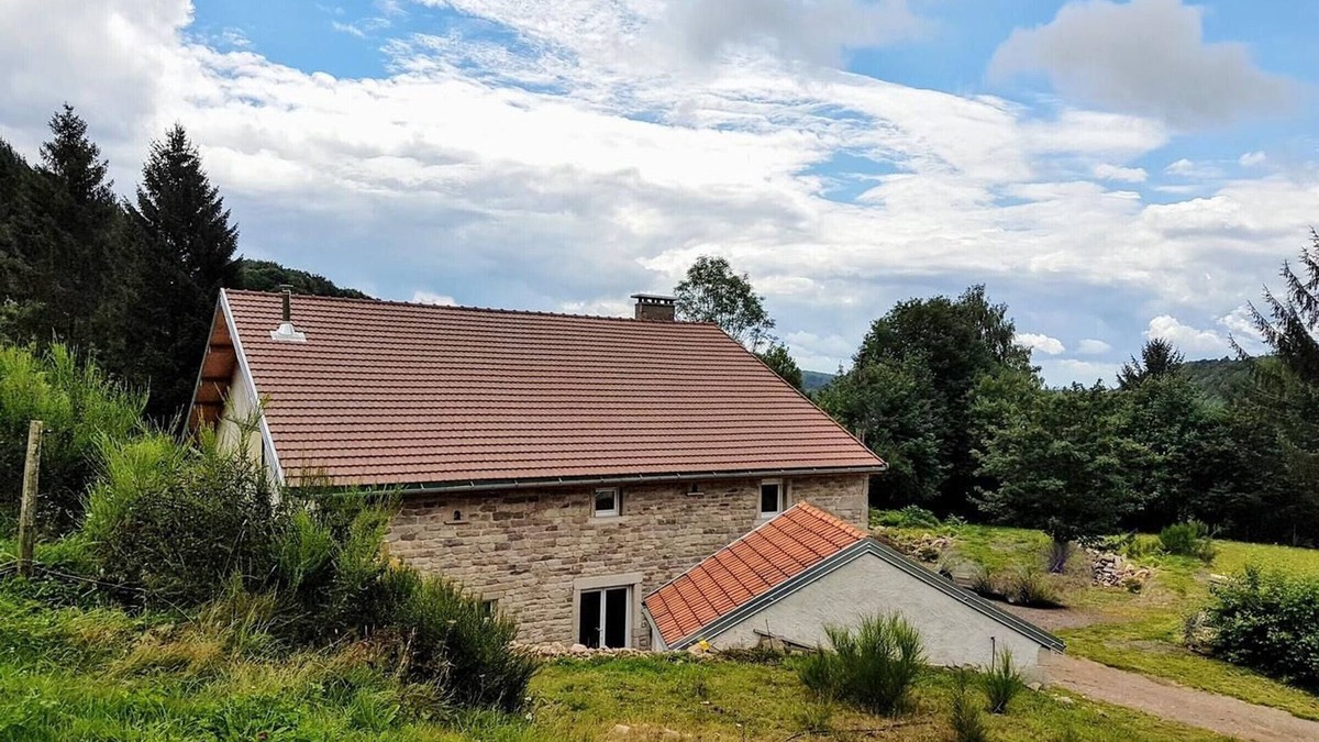 Saint-Bresson Cottage | Renovated cottage in Vosges Saônoises
