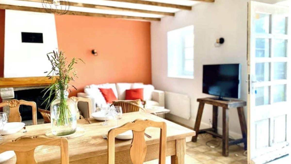 Taden Cottage | Renovated cottage near Dinan and Emerald Coast. nsleeps 4/2 large bedrooms