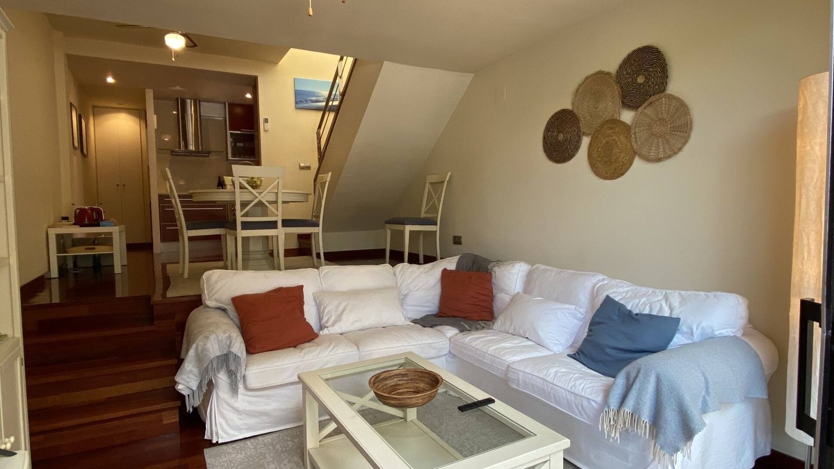 Platja d'Aro Apartment | Renovated duplex located on the second line of the sea in the center of Platja d'Aro.