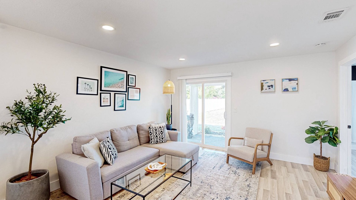 Bay Acres House | Renovated duplex near beach with central AC & private W/D-Dogs ok