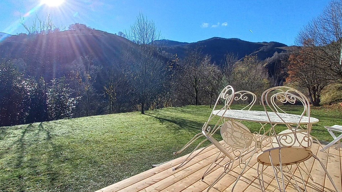 Germs-sur-l'Oussouet House | Renovated mountain barn