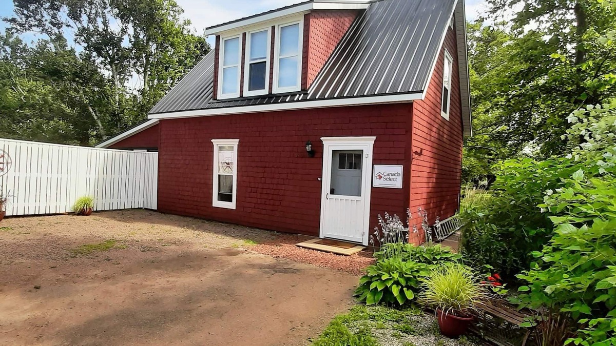 Malpeque Cottage | Renovated historical barn in Malpeque. close to several beaches and Cabot Park.