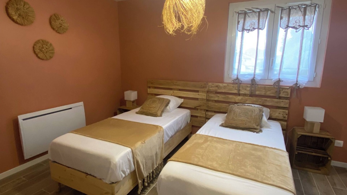 Fos-sur-Mer House | Renovated house with garden for 8 people in Fos sur Mer