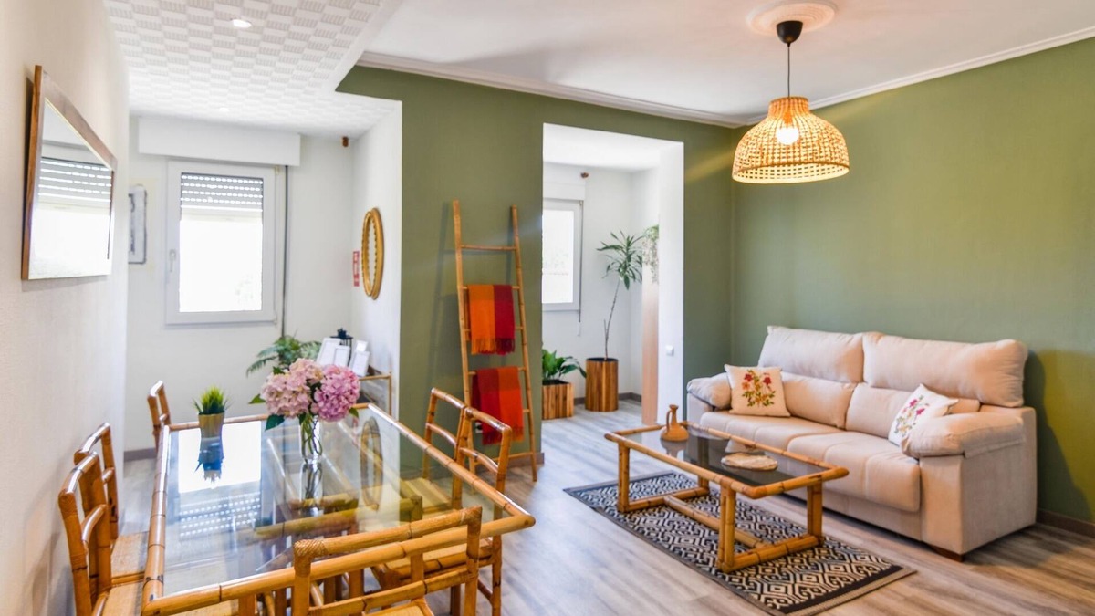 Monte Apartment | Renovated house with garden in Santander