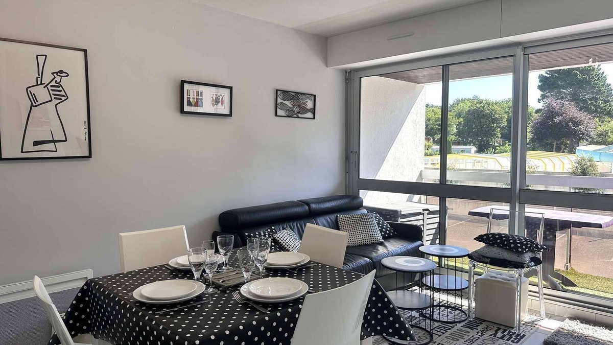 Benodet Apartment | Renovated one-bedroom apartment, 100m from the sea and 350m from the Thalassotherapy center!