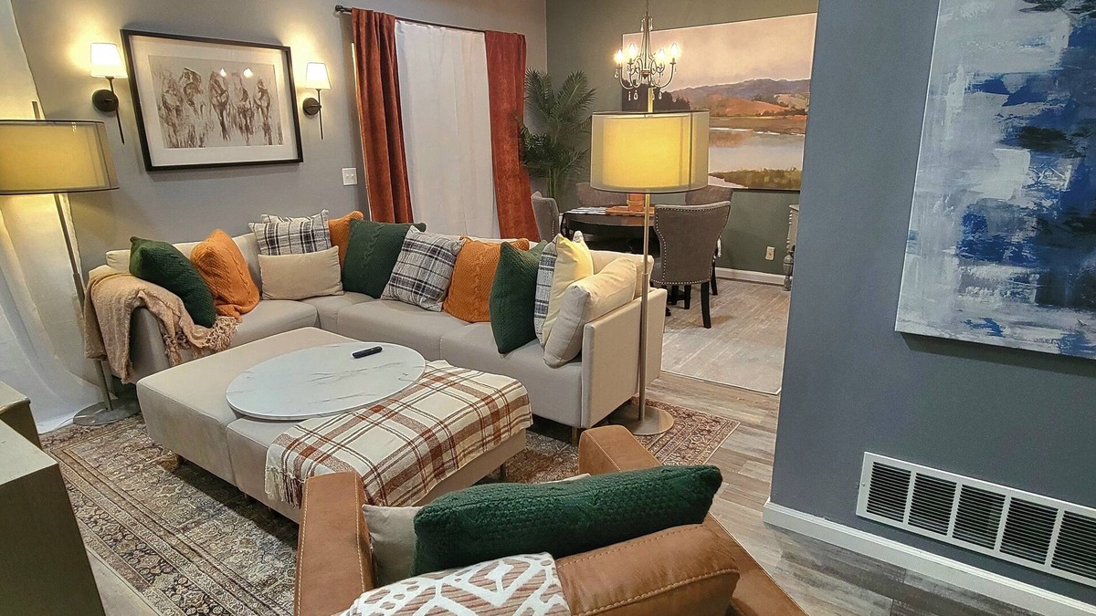Council Bluffs Apartment | Renovated Owner’s Suite - Your Cozy Home Away From Homenn