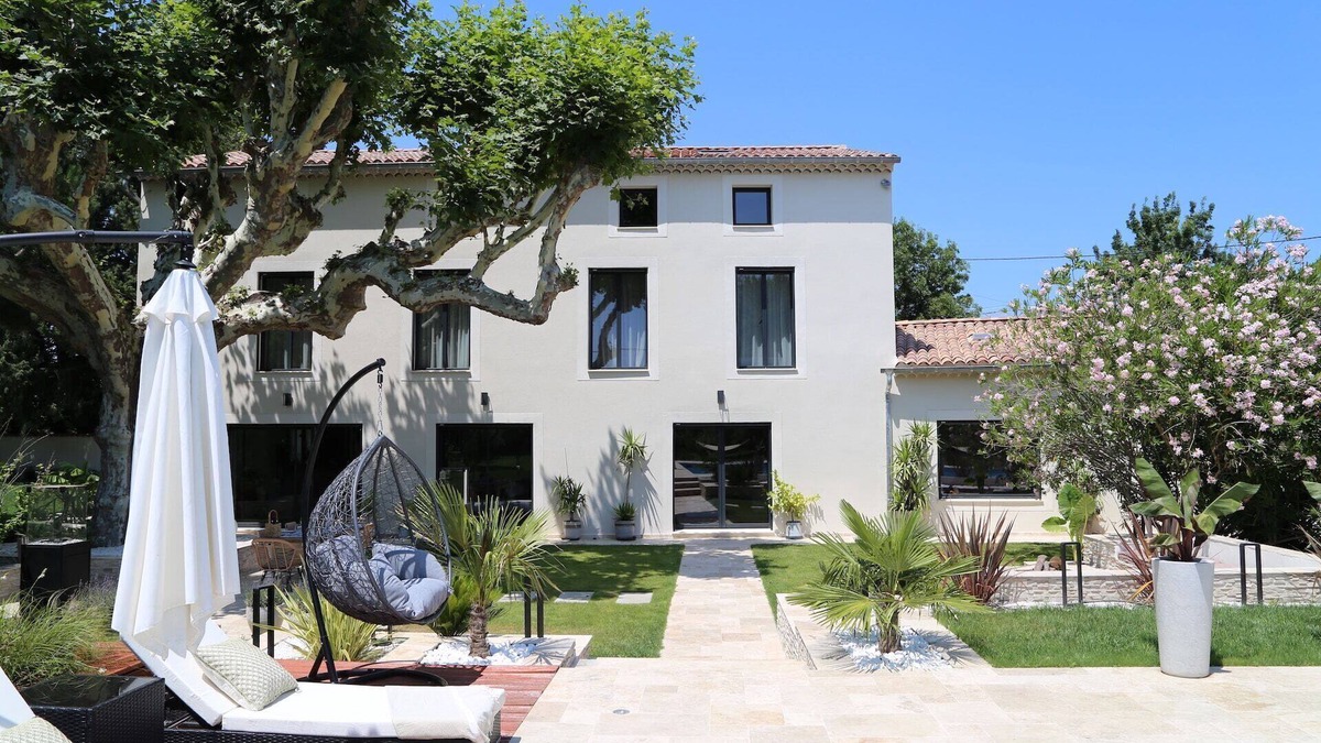 Le Thor Other | Renovated Provencal farmhouse