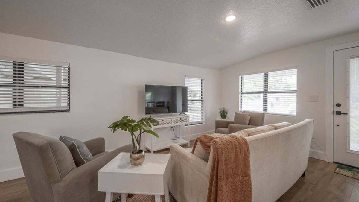 Old Seminole Heights House | Renovated Seminole Heights Beauty