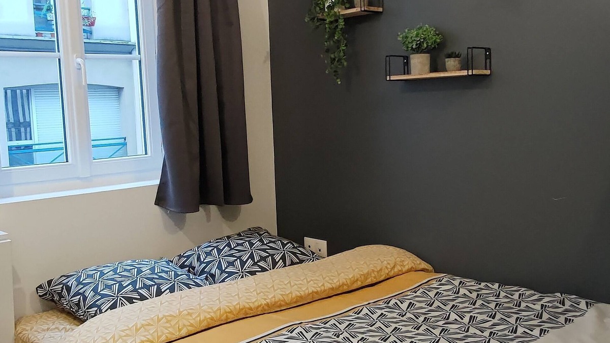Coteaux Ouest Apartment | Renovated studio 5 minutes from the city center