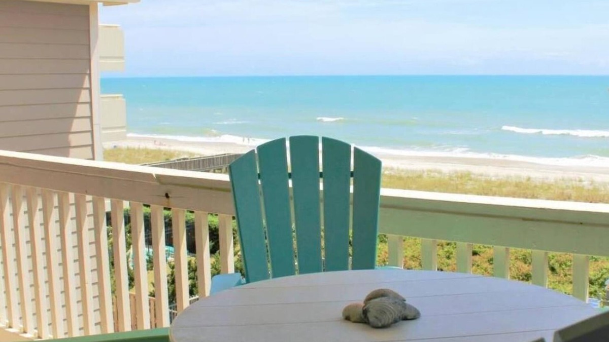 Wilmington Beach Condo | ~RENOVATED~ Top Floor Views, Oceanfront, Pool, Spacious Deck, Desirable Area