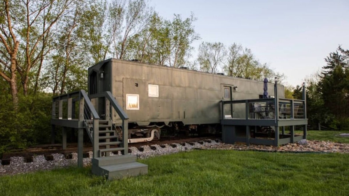 Maryville House | Renovated Train Car Tiny Home Near Smoky Mountains