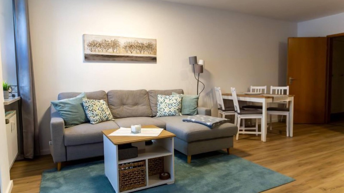 Weissenstadt Apartment | Renovierte Ferienwohnung 50qm für bis zu 4 Personen