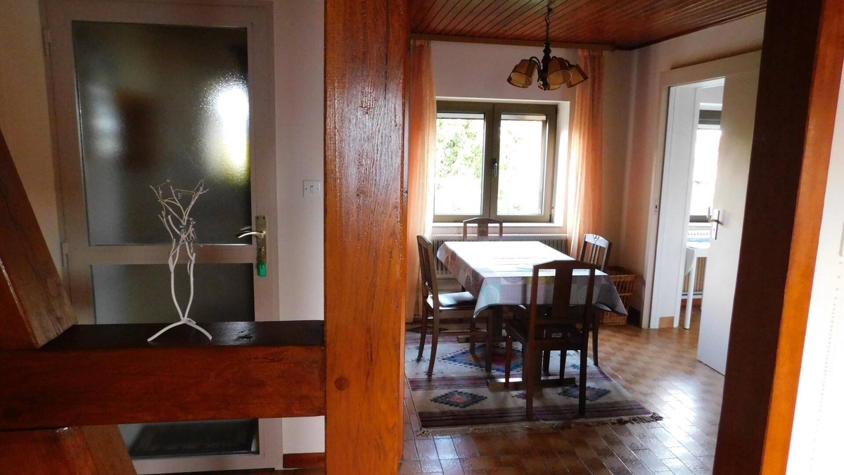 Ostheim Apartment | Rent gite in Ostheim, furnished on the 1st floor of an independent annex classified *