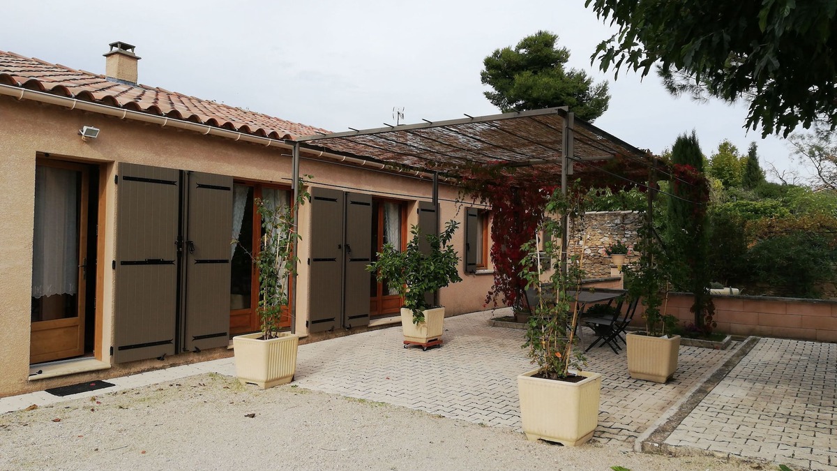 Robion House | Rent House 80 m2 in village at the foot of the Luberon