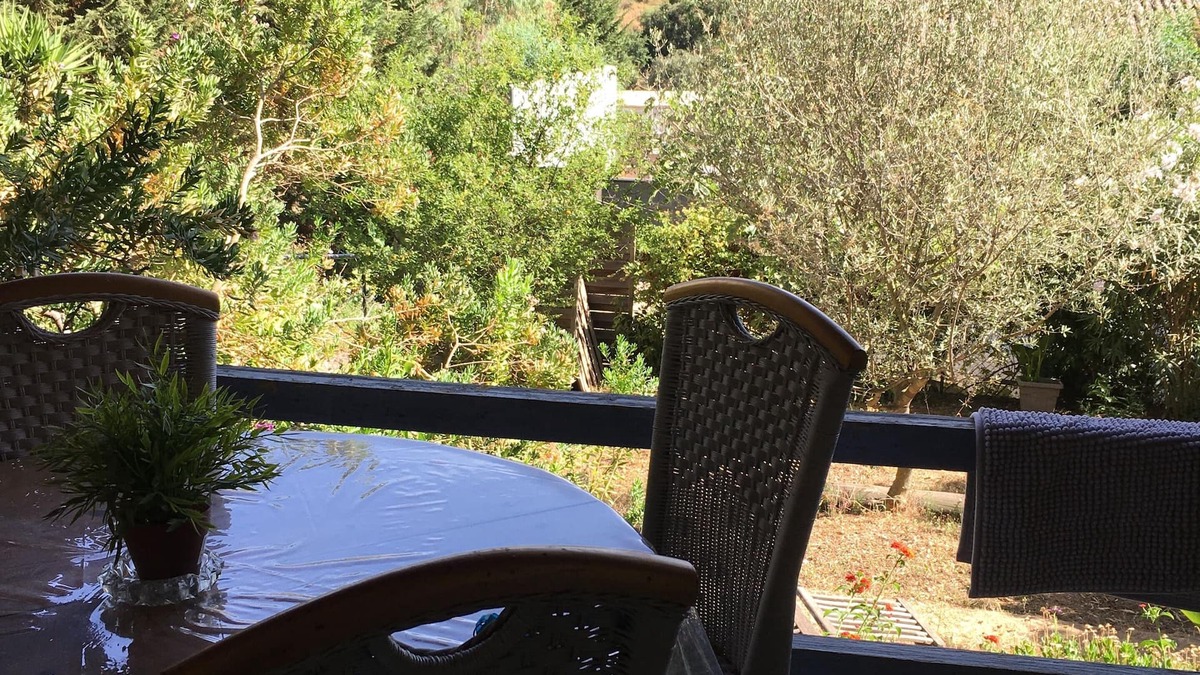 Sarrola-Carcopino Apartment | rent large calm F1 at the door of the center town of Ajaccio